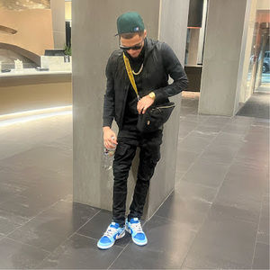 Meet your Posher, Marcus